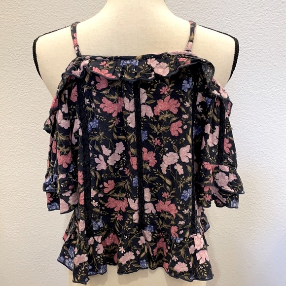 American Eagle Outfitters Off-The-Shoulder Blouse - Picture 2 of 3